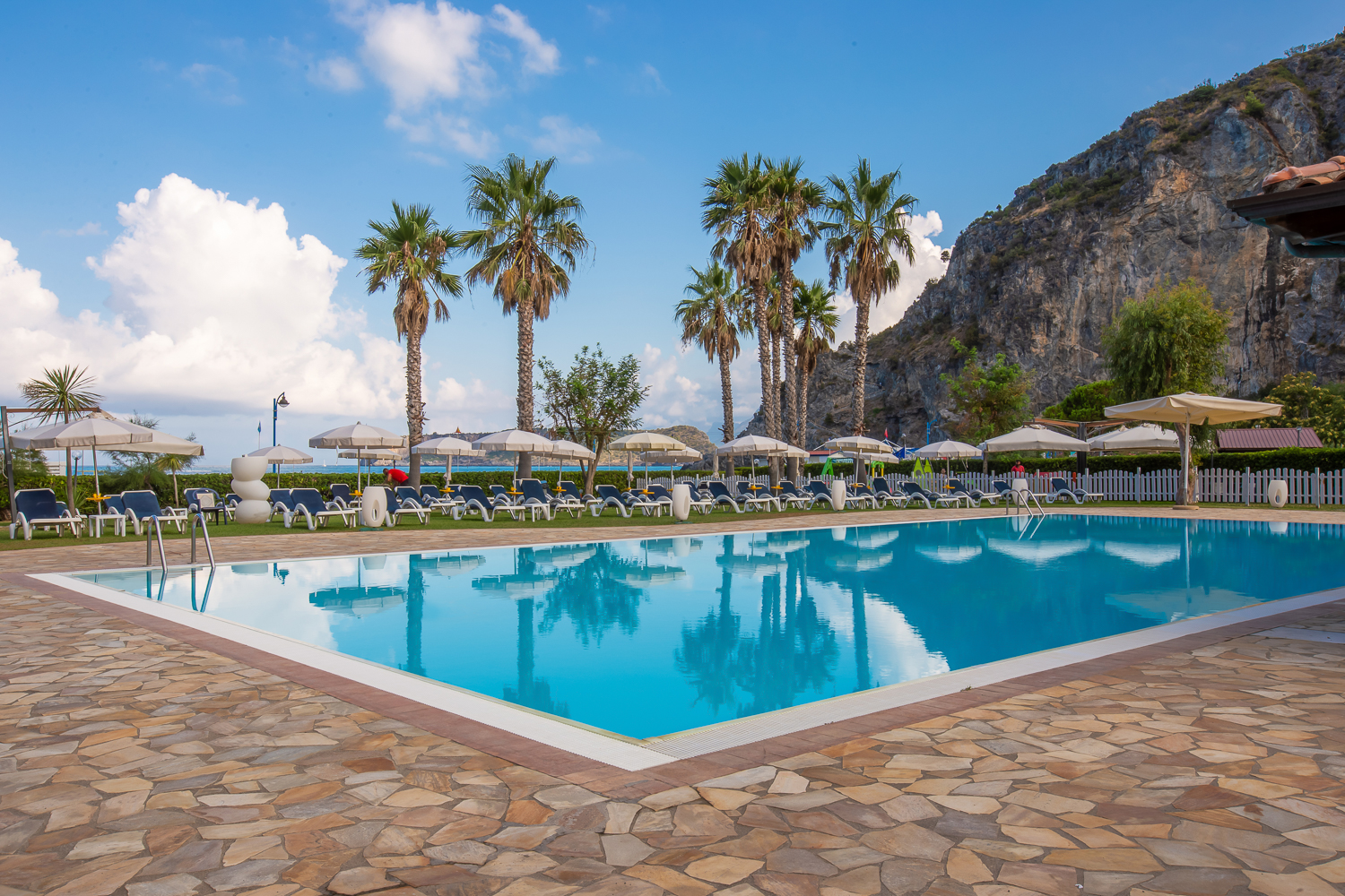 Atelier Club Arcomagno Beach Resort piscina