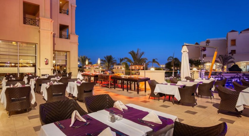 Cleopatra_Luxury_Sharm_El_Sheikh_ristorazione_6.jpg-tSa-825X450