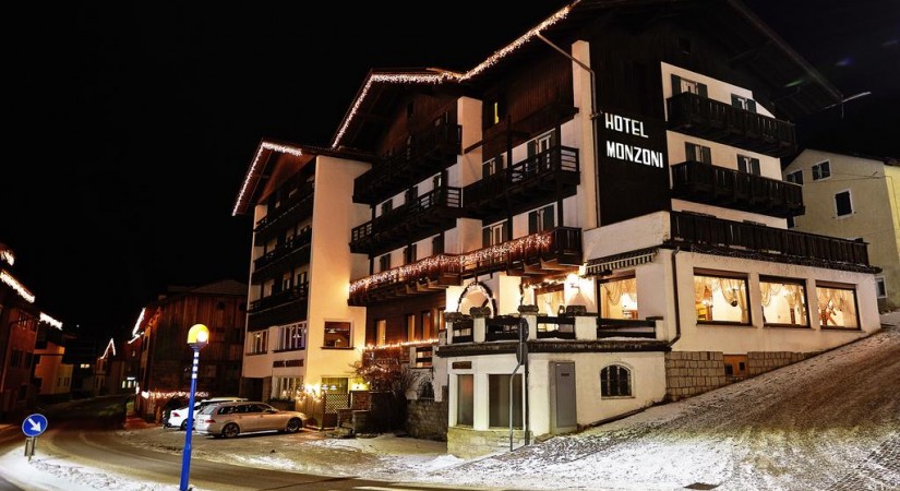 GH_Hotel_Monzone_Trentino_Alto_Adige_Pozza_di_Fassa_Struttura_1-tSa-825X450