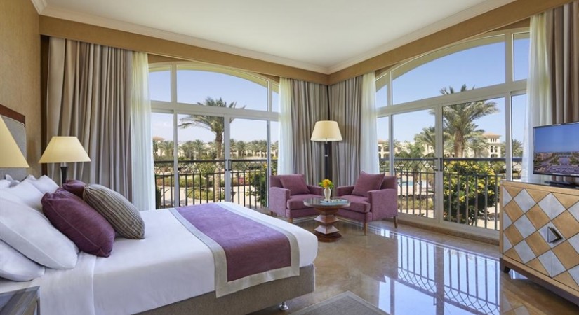 Jaz_Mirabel_Beach_Resort_Sharm_El_Sheik_Camere_2-tSa-825X450
