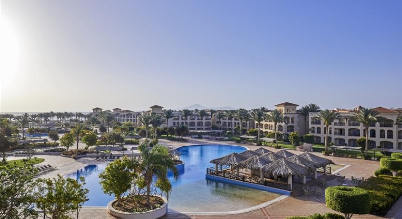 Jaz_Mirabel_Beach_Resort_Sharm_El_Sheik_Piscina-tSa-825X450
