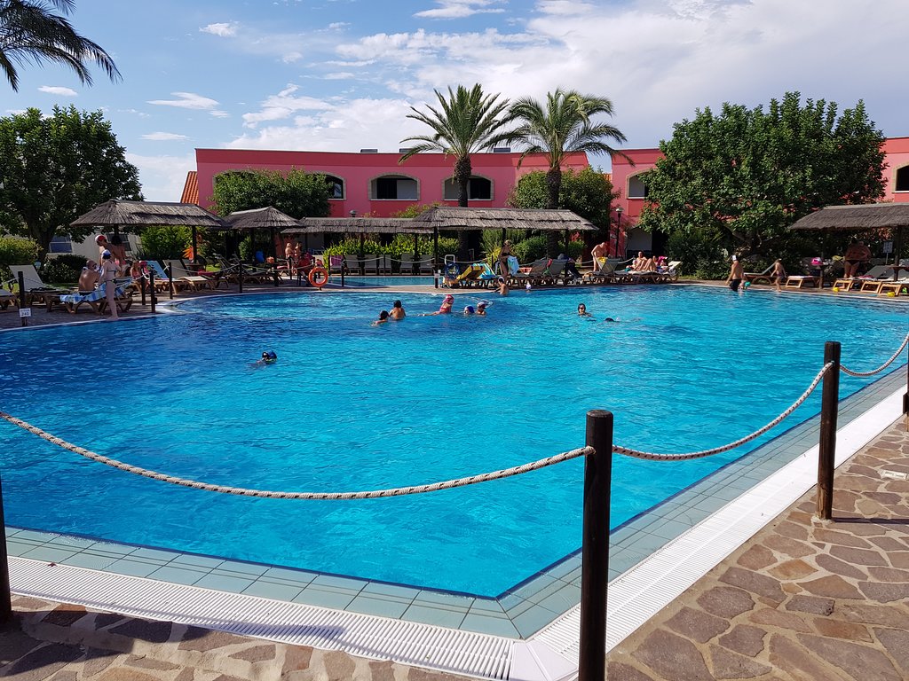 Punta Grossa Resort main pool